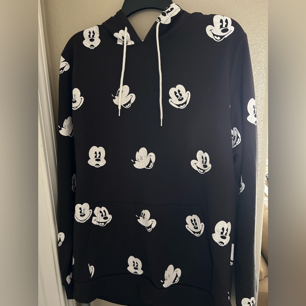 Black Disney Mickey Hoodie men’s or women’s (size men’s large)